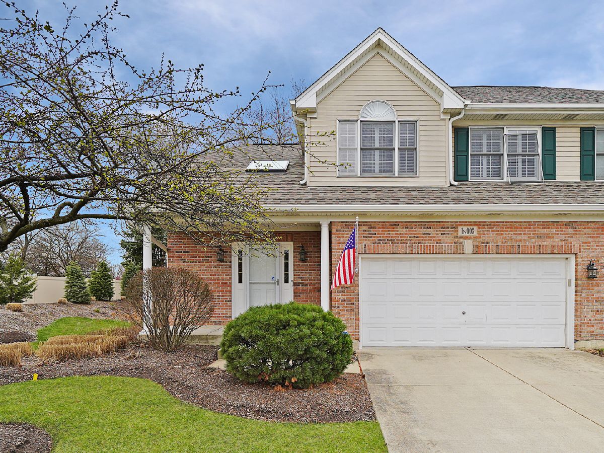 Townhomes Rented Mission Court Winfield Illinois, 1N008 Mission