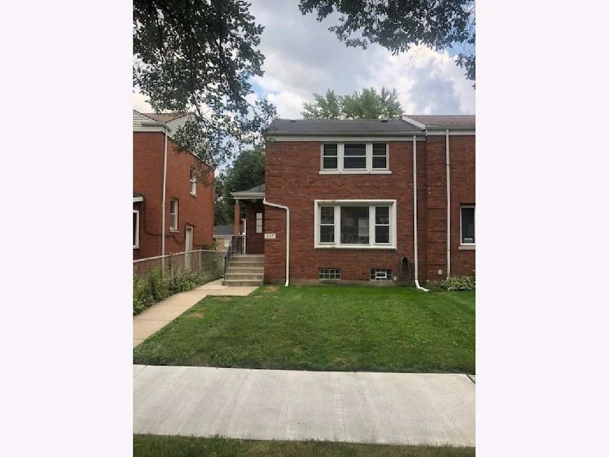  Rented Chicago Illinois, 2147 100th