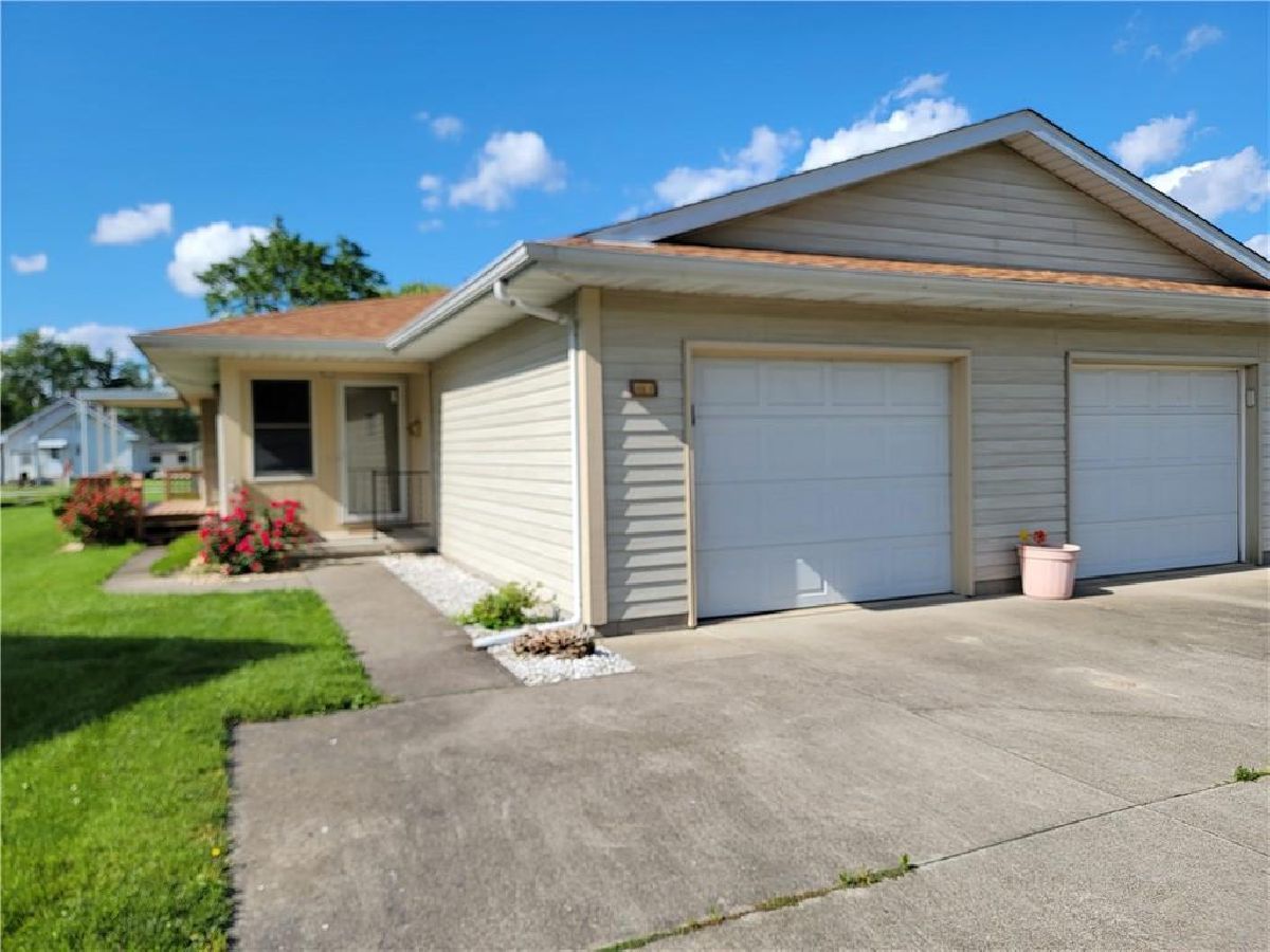  Sold Effingham Illinois, 406 St Louis