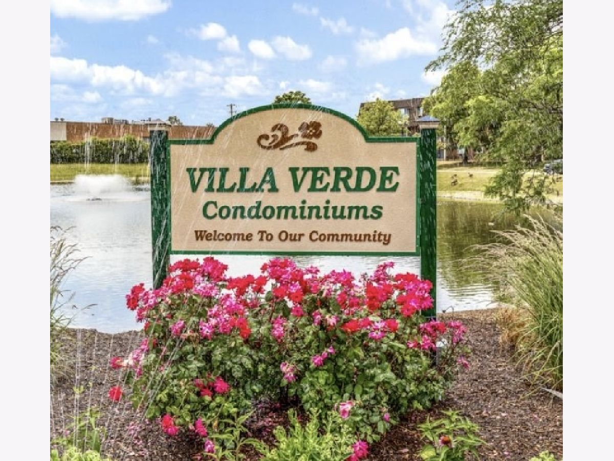 Condominiums Sold Villa Verde Buffalo Grove Illinois, 5 Villa Verde