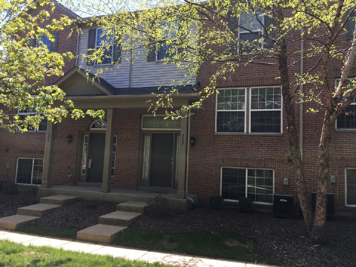 Townhomes & Condos Rented Madison Park Aurora Illinois, 452 Conservatory