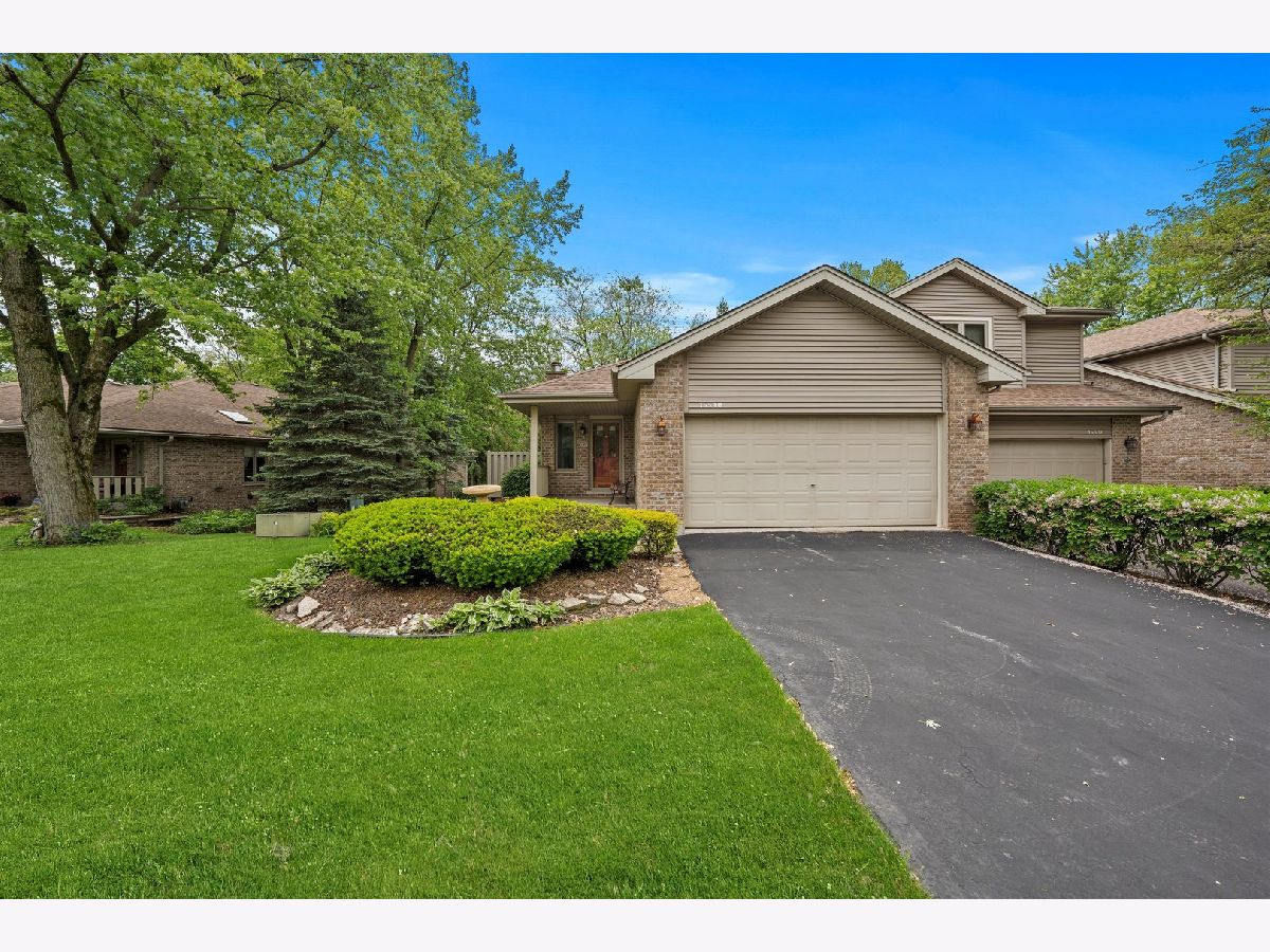 Townhomes Sold Nottingham Woods Orland Park Illinois, 16540 Grants