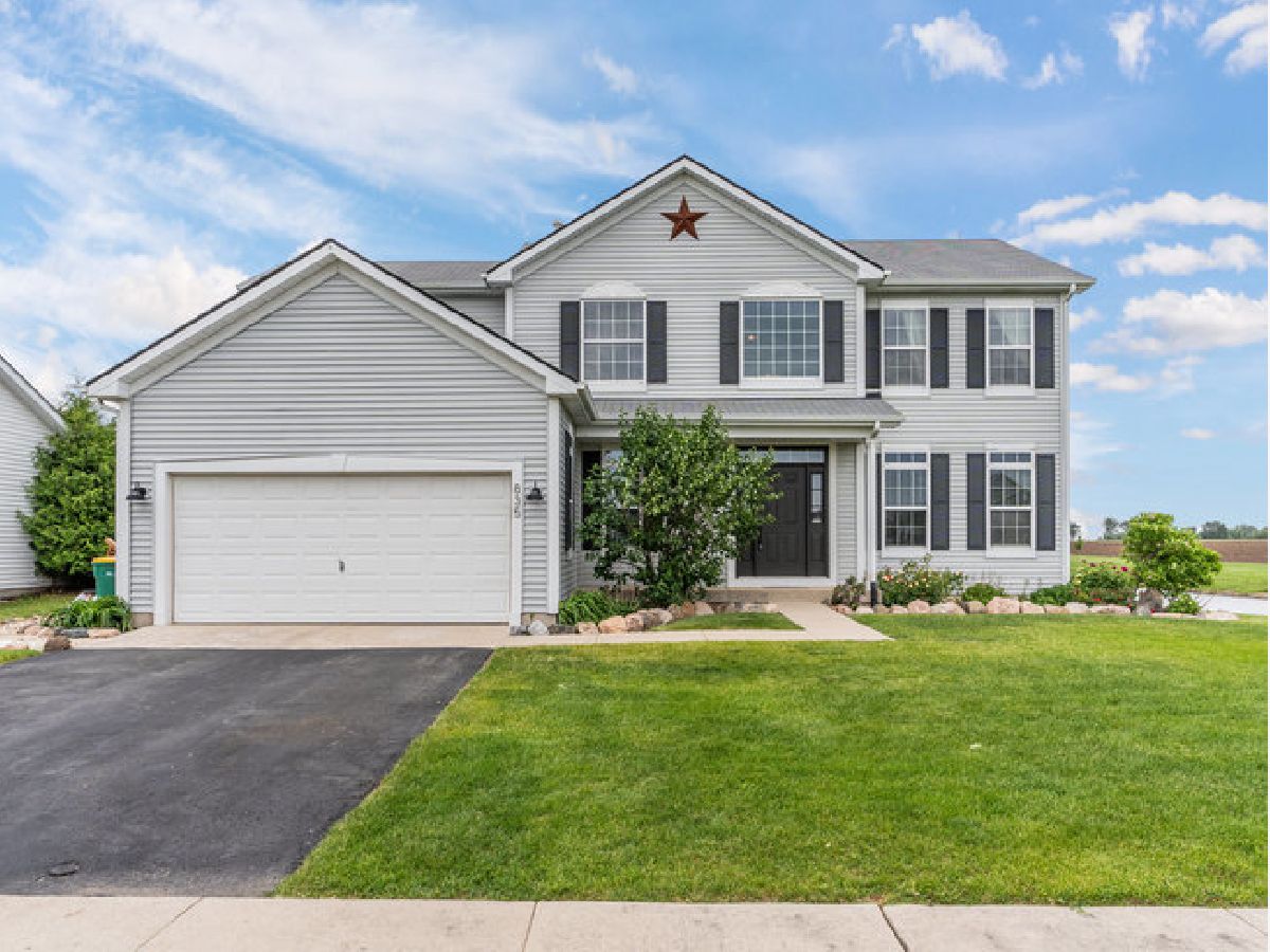 Homes Sold Prairie Springs Malta Illinois, 835 Pond Brook