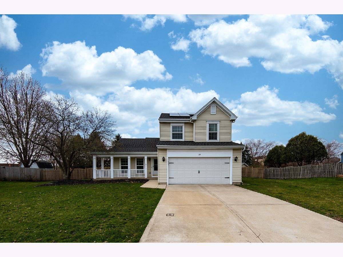 Homes & Townhomes Rented Victoria Meadows Oswego Illinois, 135 Seton Creek