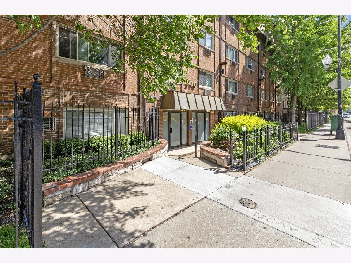 Condominiums & Homes Sold Lincoln Park 2520 Chicago Illinois, 900 Fullerton