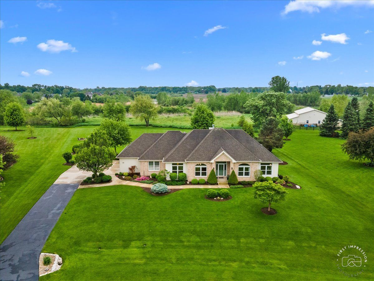 Homes Sold Stonecrest Elgin Illinois, 41W135 Stoneridge