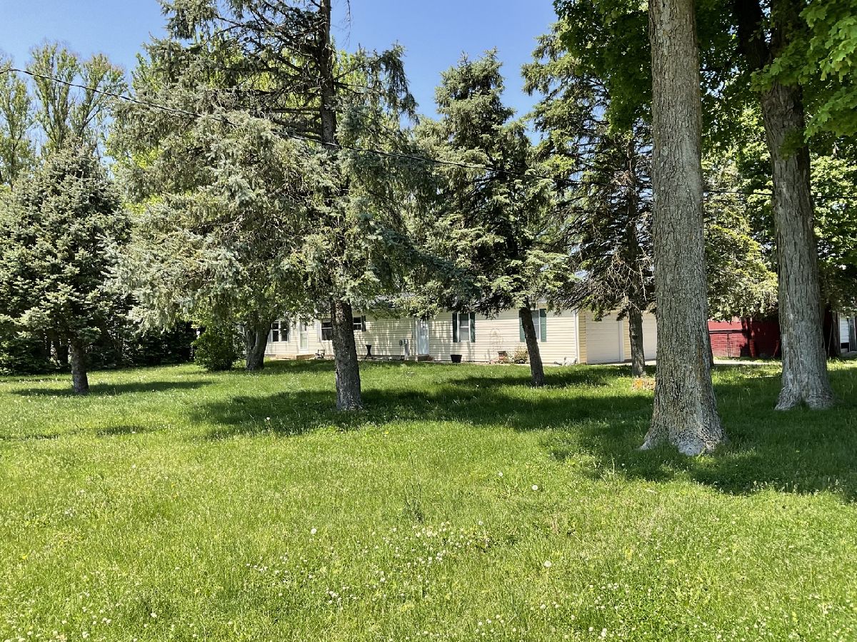  Rented Big Rock Illinois, 45W806 Scott
