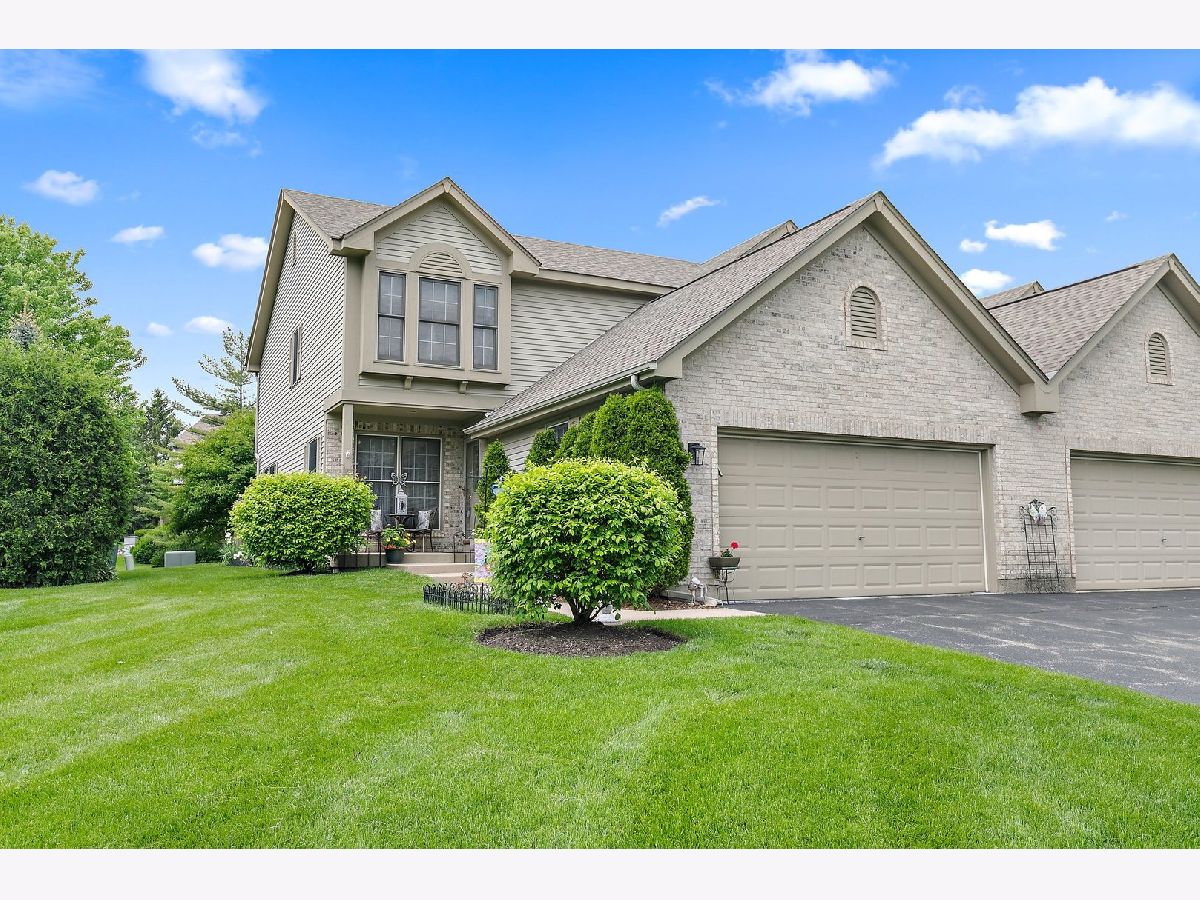 Townhomes Sold Arbor Walk Crystal Lake Illinois, 782 Woodmar
