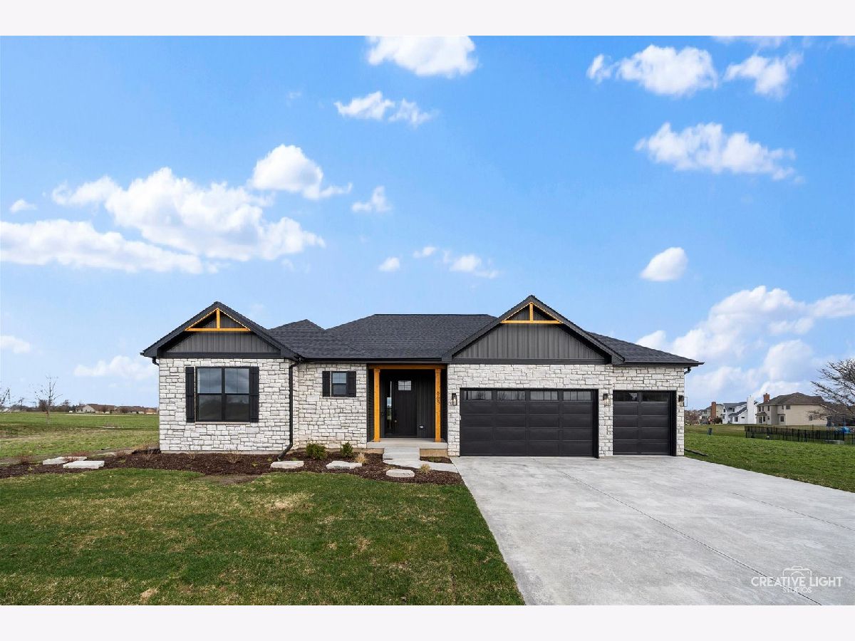 Homes Sold Krpans Parkside Estates Sycamore Illinois, 665 Ivan