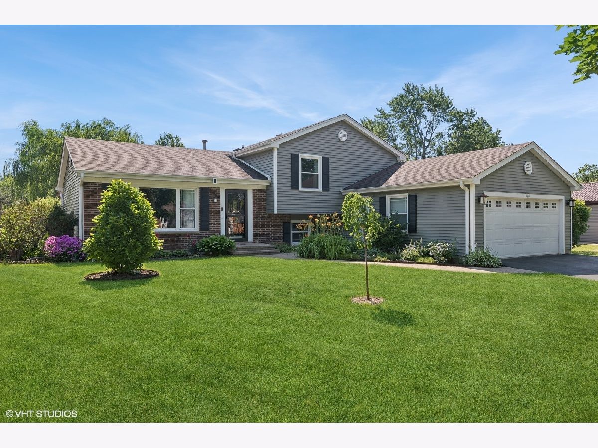 Homes Sold Countryside Lake Zurich Illinois, 1588 Eddy