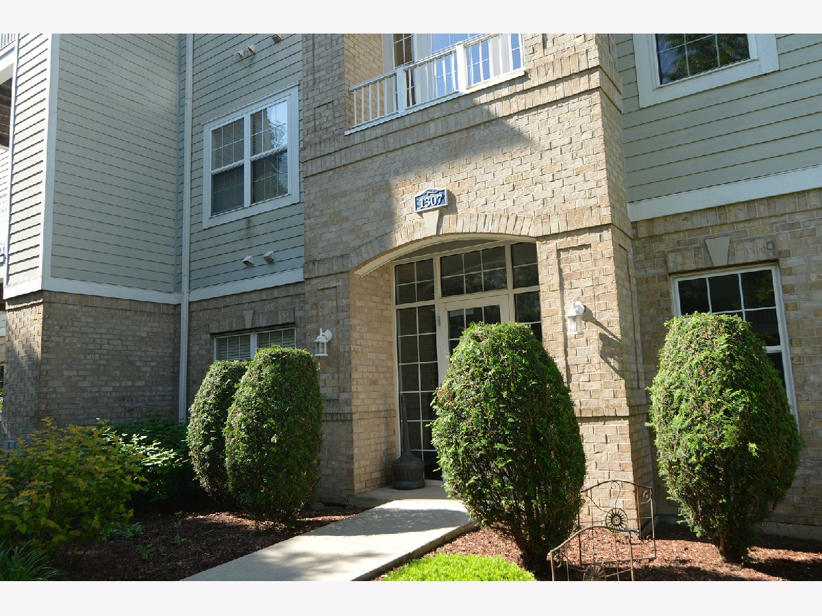 Condominiums Sold Lakeview Place Addison Illinois, 1307 Lake