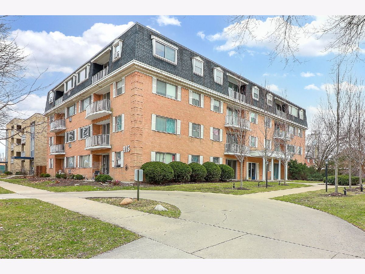 Condos & Townhomes Sold Wesley Terrace Oak Park Illinois, 415 Wesley