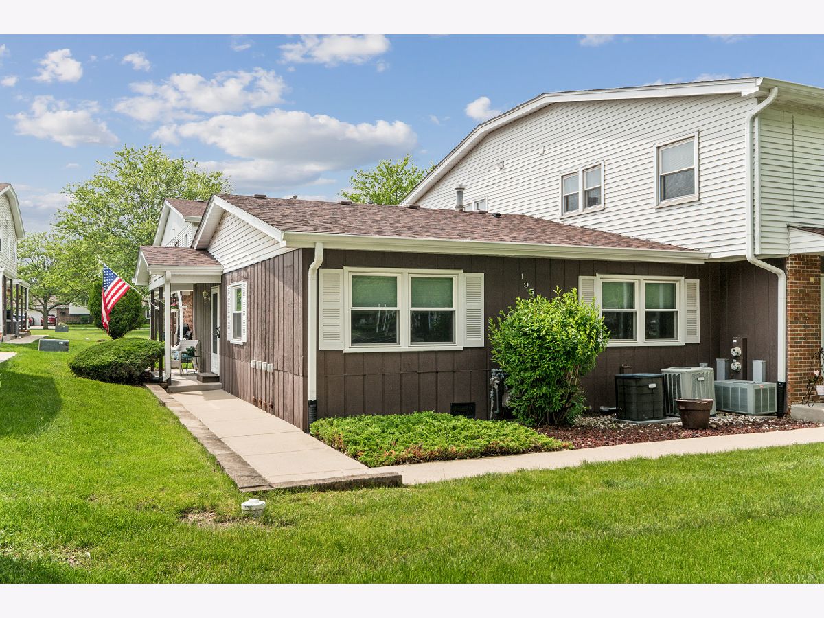 Condos & Townhomes & Homes Sold Pheasant Ridge Mokena Illinois, 19510 116th