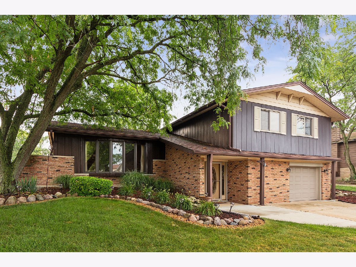 Homes Sold El Vista Oak Forest Illinois, 15037 La Palm