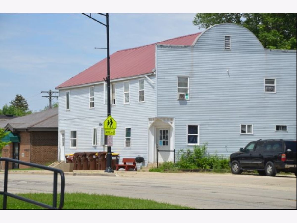  Rented Shabbona Illinois, 106 Comanche