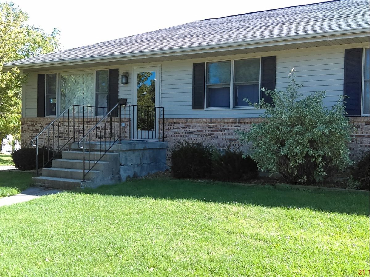  Rented Spring Valley Illinois, 417 2nd
