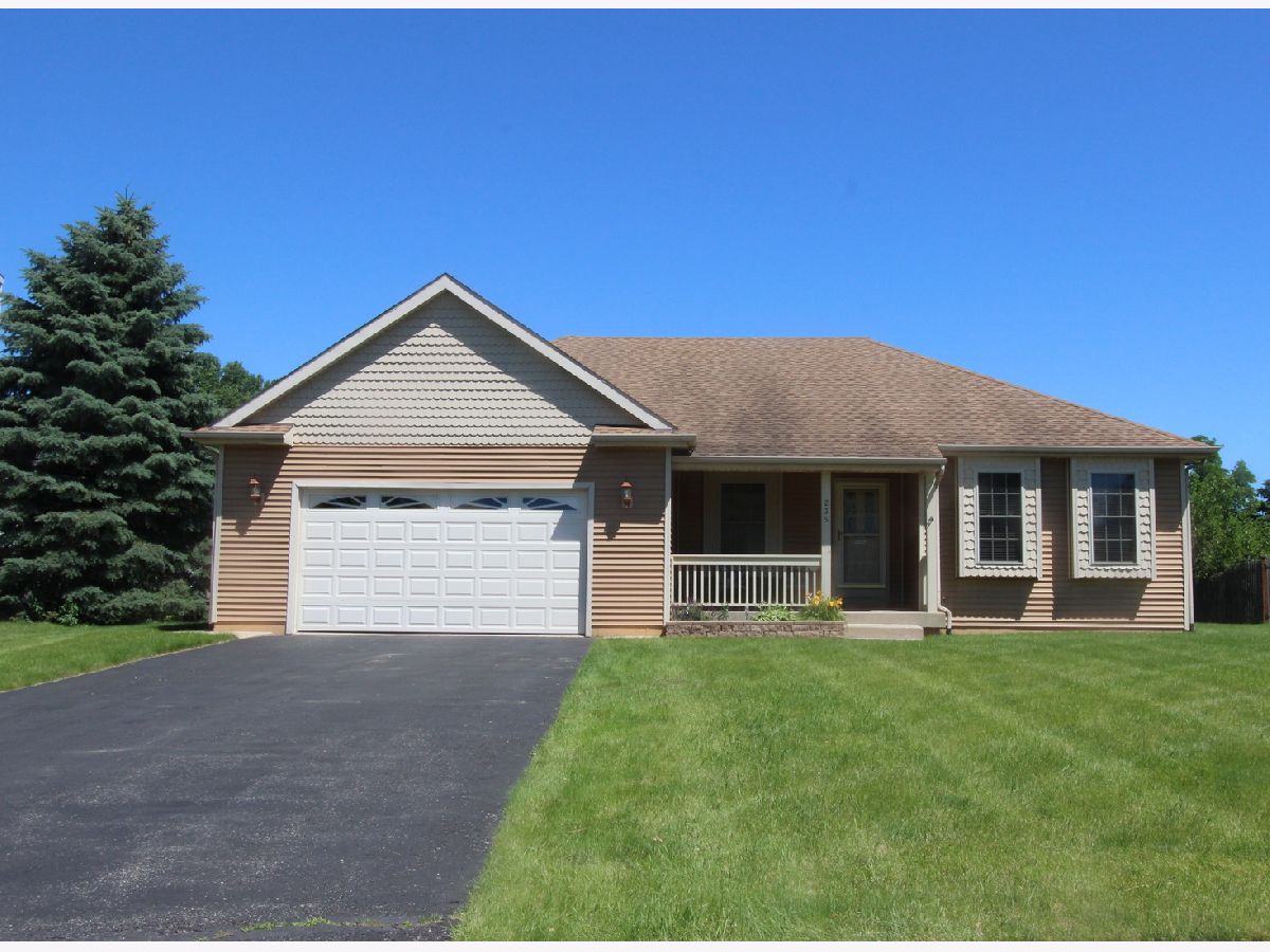 Homes Sold Prairie Ridge Woodstock Illinois, 235 Verbena