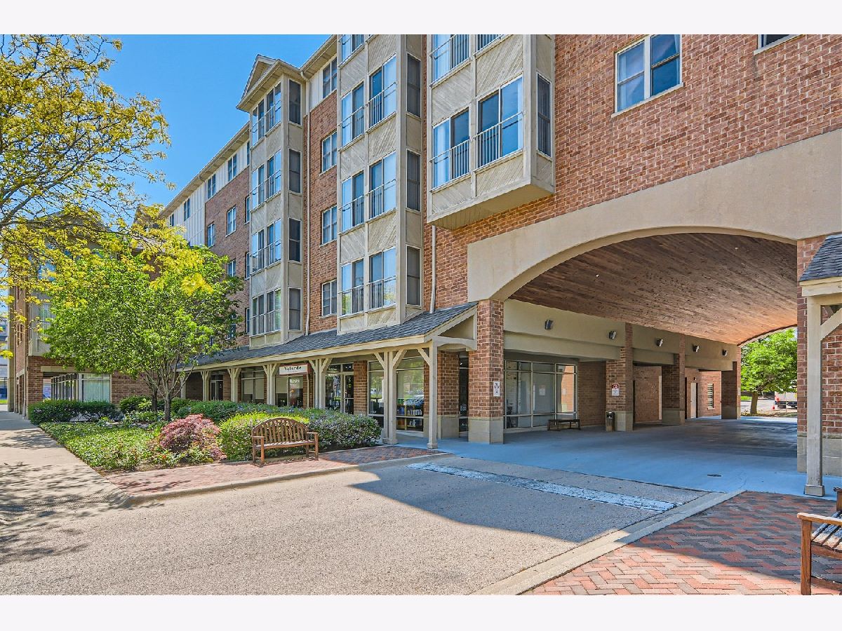 Condominiums Sold Gateway Commons Roselle Illinois, 50 Bokelman