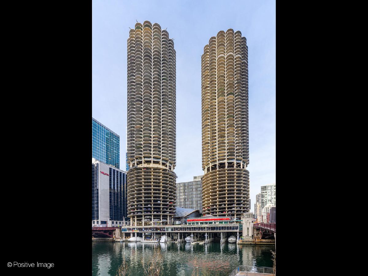 Condominiums Sold Marina City Chicago Illinois, 300 State