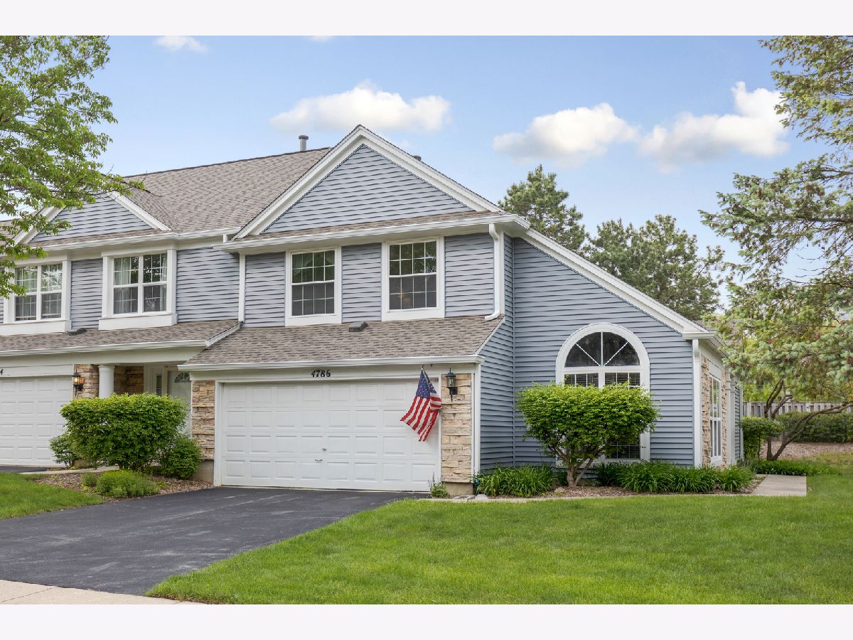 Townhomes Sold Hearthstone Hoffman Estates Illinois, 4786 Amber