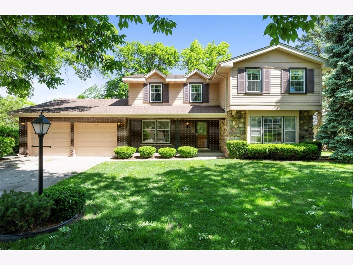 Homes Sold Huntington Northbrook Illinois, 3834 Eastwind