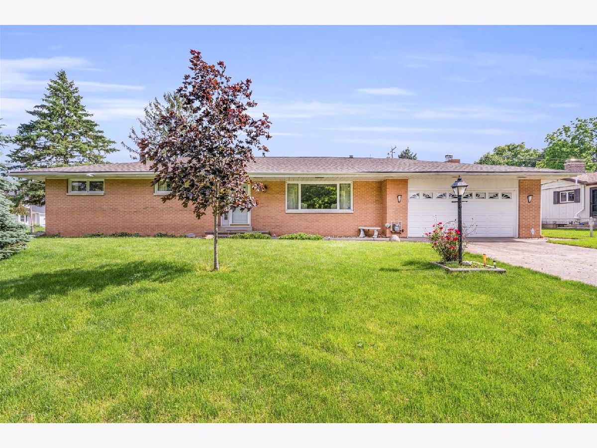 Homes Sold Edgewood Urbana Illinois, 2303 Slayback