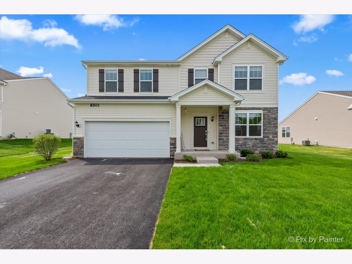 Townhomes & Homes Sold Meadows Of West Bay Wonder Lake Illinois, 8501 White Oaks