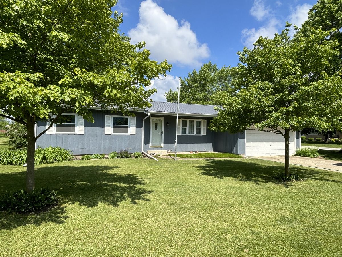  Sold Buckley Illinois, 207 Third