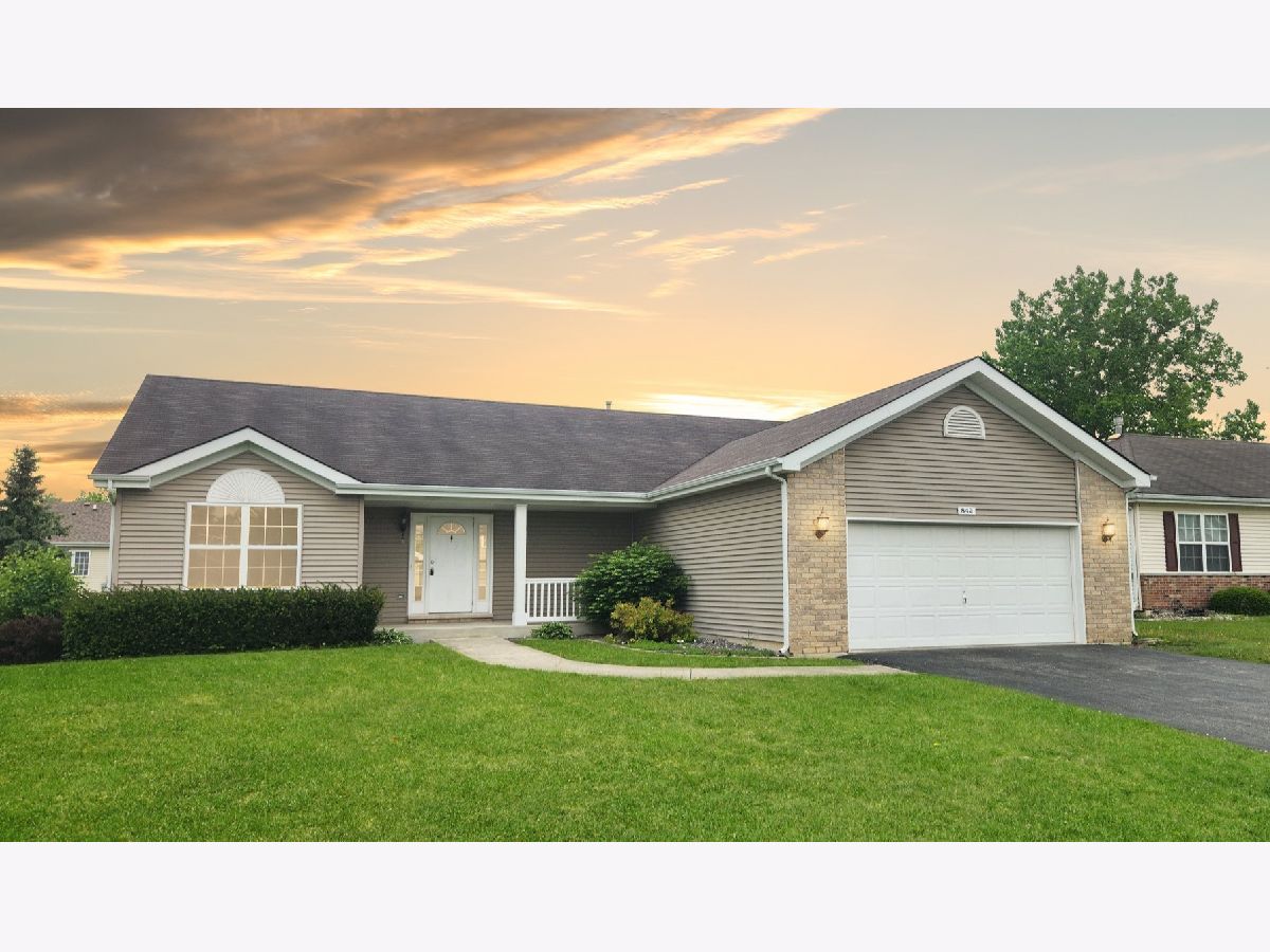 Homes & Townhomes Sold Deer Meadows Crete Illinois, 842 Hampshire