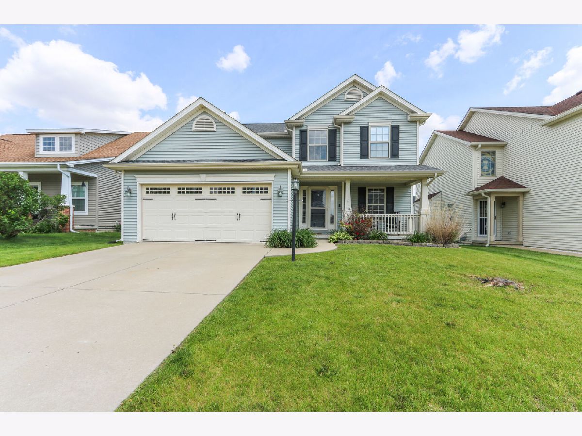 Homes & Condos & Townhomes Sold Prairie Fields Savoy Illinois, 204 Dropseed