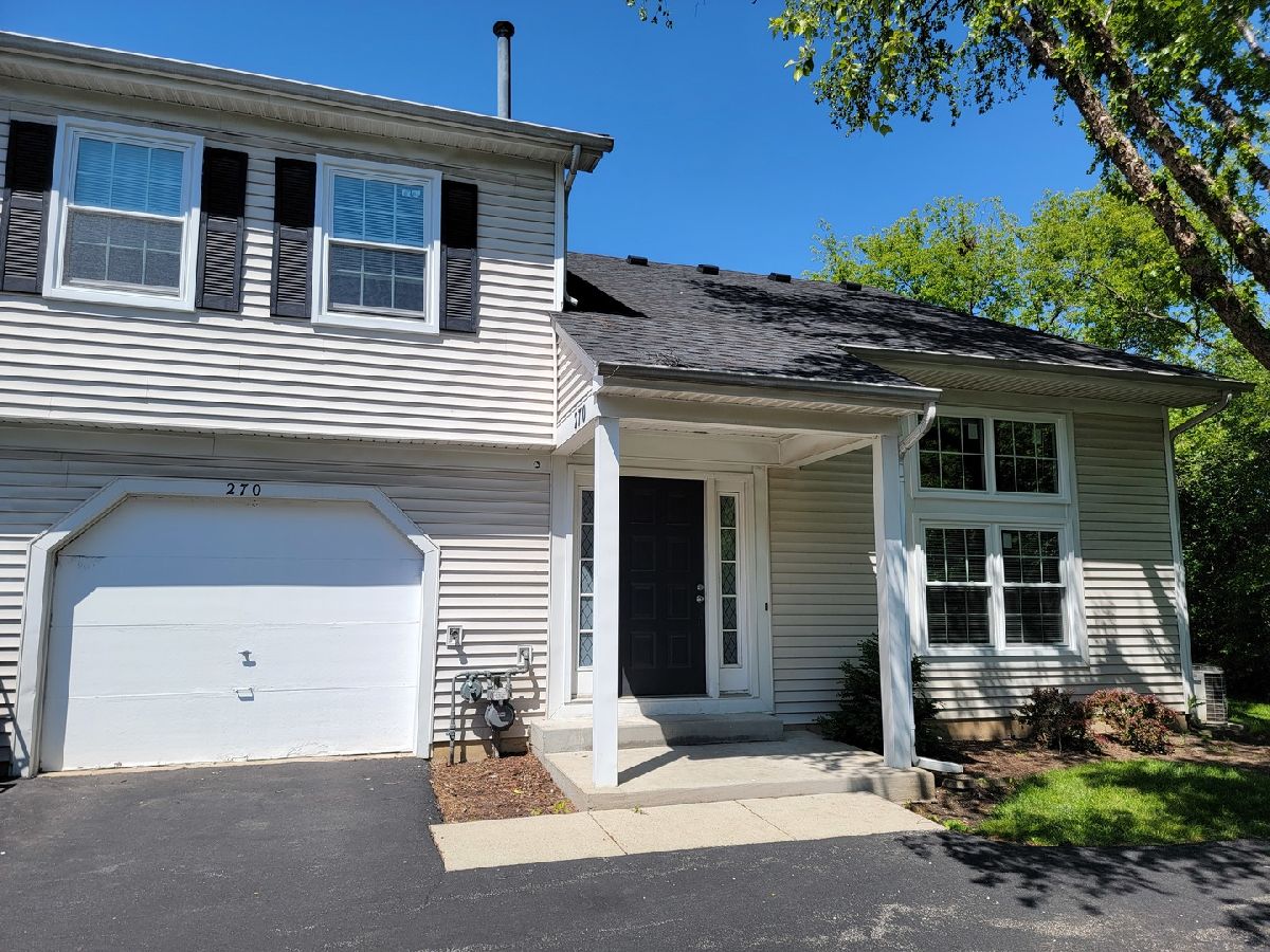 Townhomes Rented Southgate Manor Streamwood Illinois, 270 Butternut