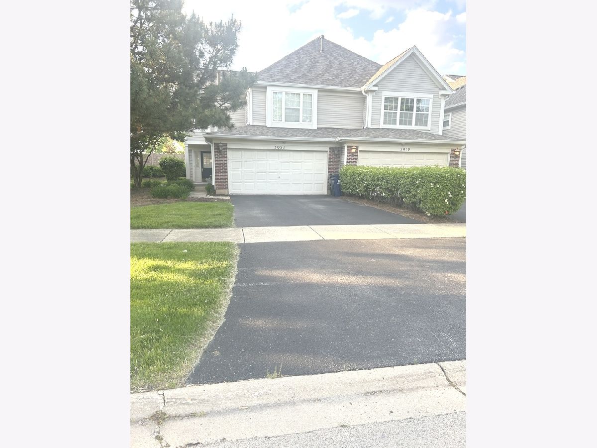 Townhomes Rented Signature Club Naperville Illinois, 3021 Serenity