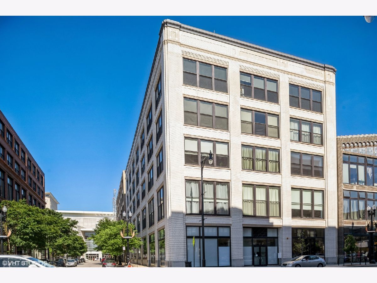 Condos & Townhomes Sold Motor Row Lofts Chicago Illinois, 2303 Michigan