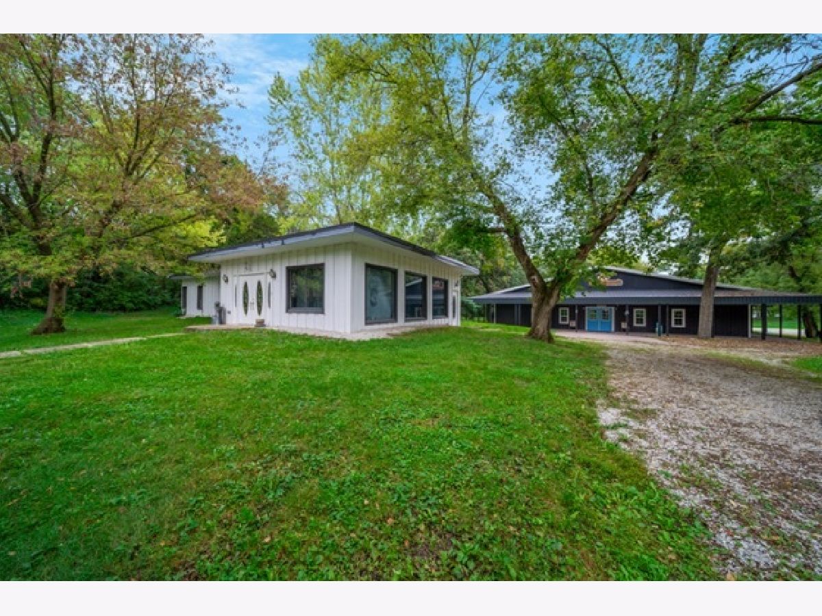  Sold Ringwood Illinois, 6810 Barnard Mill