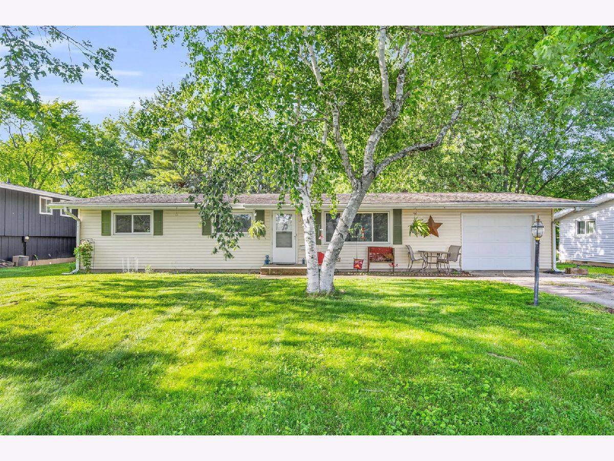 Homes Sold Larmons And Marshall Tolono Illinois, 704 Larmon