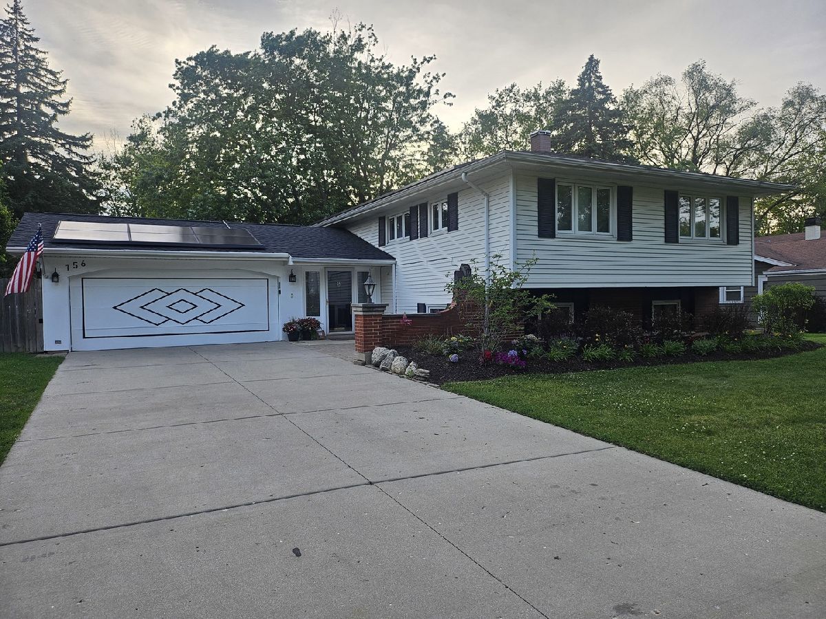 Homes Sold Butterfield East Lombard Illinois, 2S156 Hampton