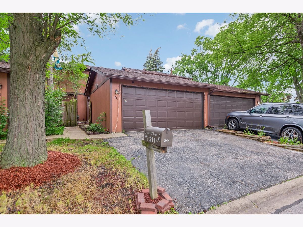 Homes & Townhomes Sold Ridgewood Buffalo Grove Illinois, 211 Chicory