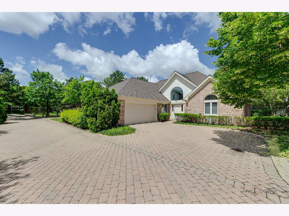 Condos & Townhomes & Homes Sold Rivershire Lincolnshire Illinois, 332 Rivershire