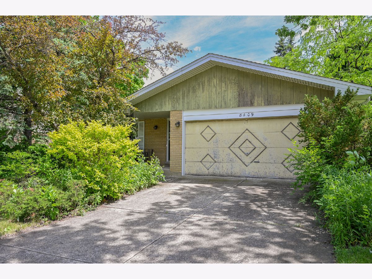 Homes Sold Farmingdale Village Darien Illinois, 8409 Dixon
