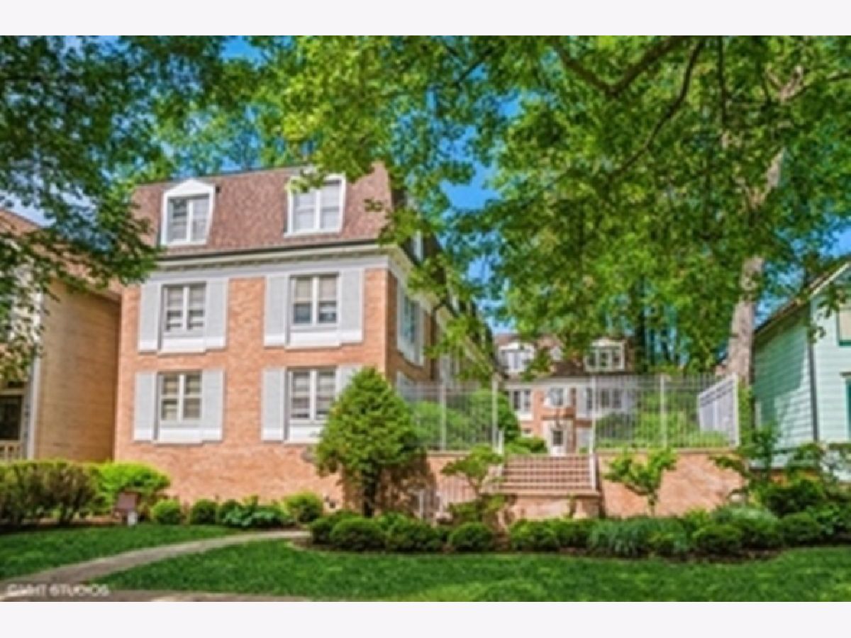 Condominiums Rented The Maisonette Evanston Illinois, 2038 Sherman