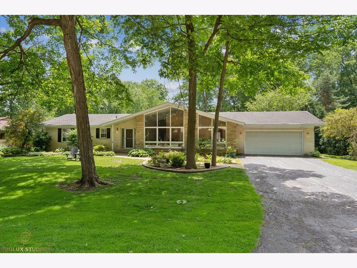 Homes Sold Forest Estates Palatine Illinois, 279 Tall Trees