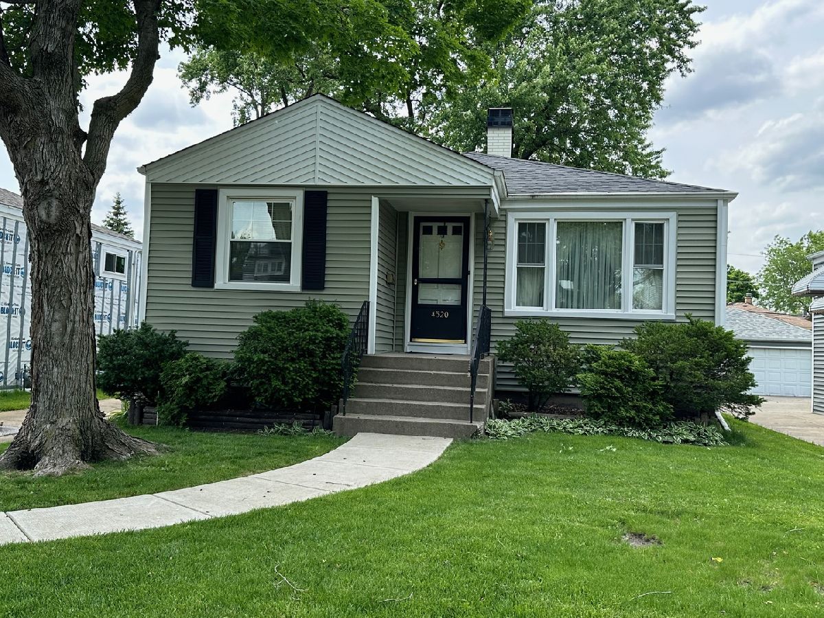  Sold Forest View Illinois, 4520 Grove