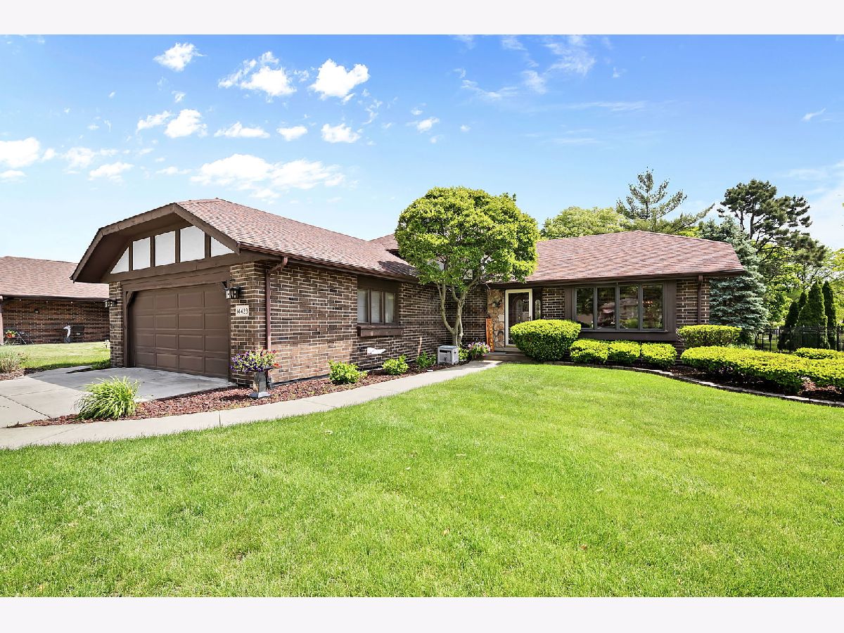 Homes & Townhomes Sold Wedgewood Orland Park Illinois, 14423 Ashley