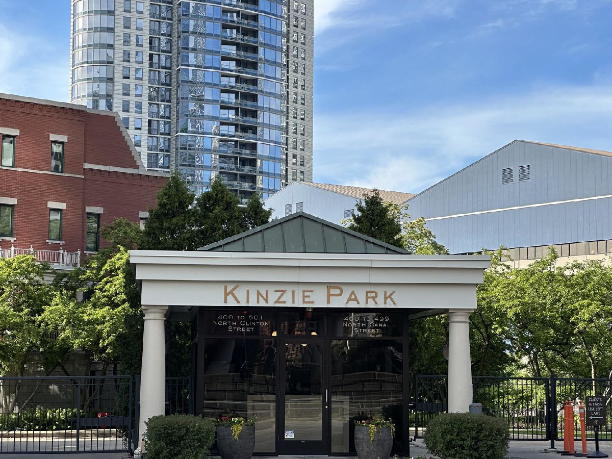 Townhomes & Condos Sold Kinzie Park Chicago Illinois, 421 Clinton