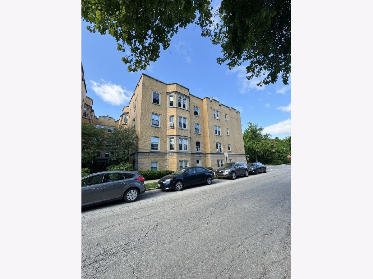 Condominiums Rented Morgan Court Forest Park Illinois, 7444 Adams