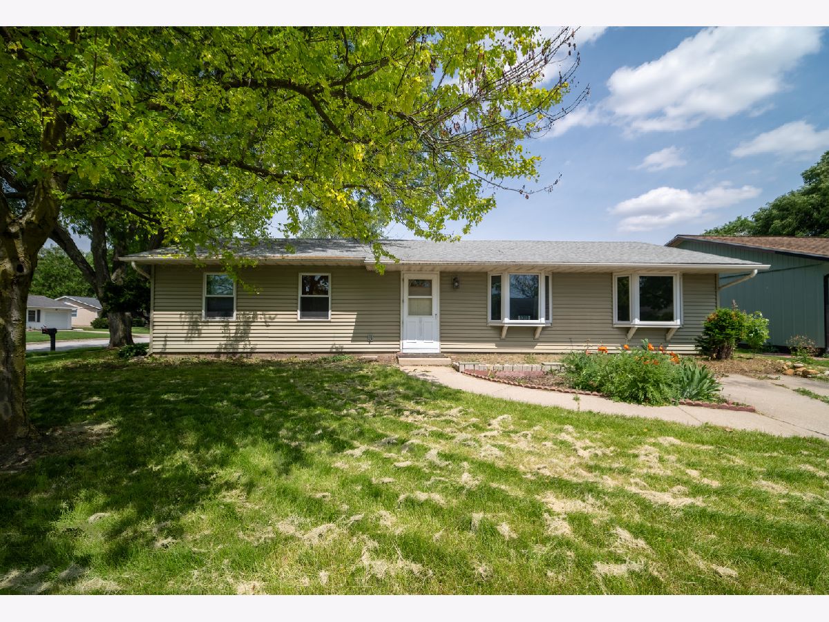 Homes Sold Holiday Hills Normal Illinois, 1310 Dillon