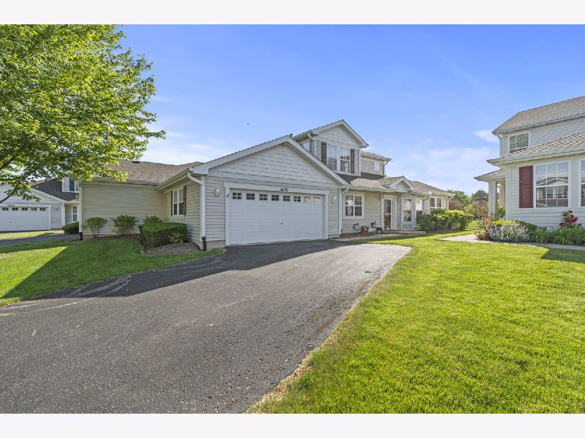 Townhomes & Homes Sold Remington Lakes Crest Hill Illinois, 16146 Huron