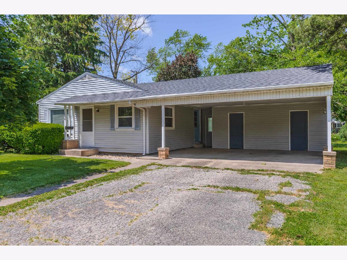 Homes & Condos & Townhomes Sold Prairie Gardens Pontiac Illinois, 309 Torrance