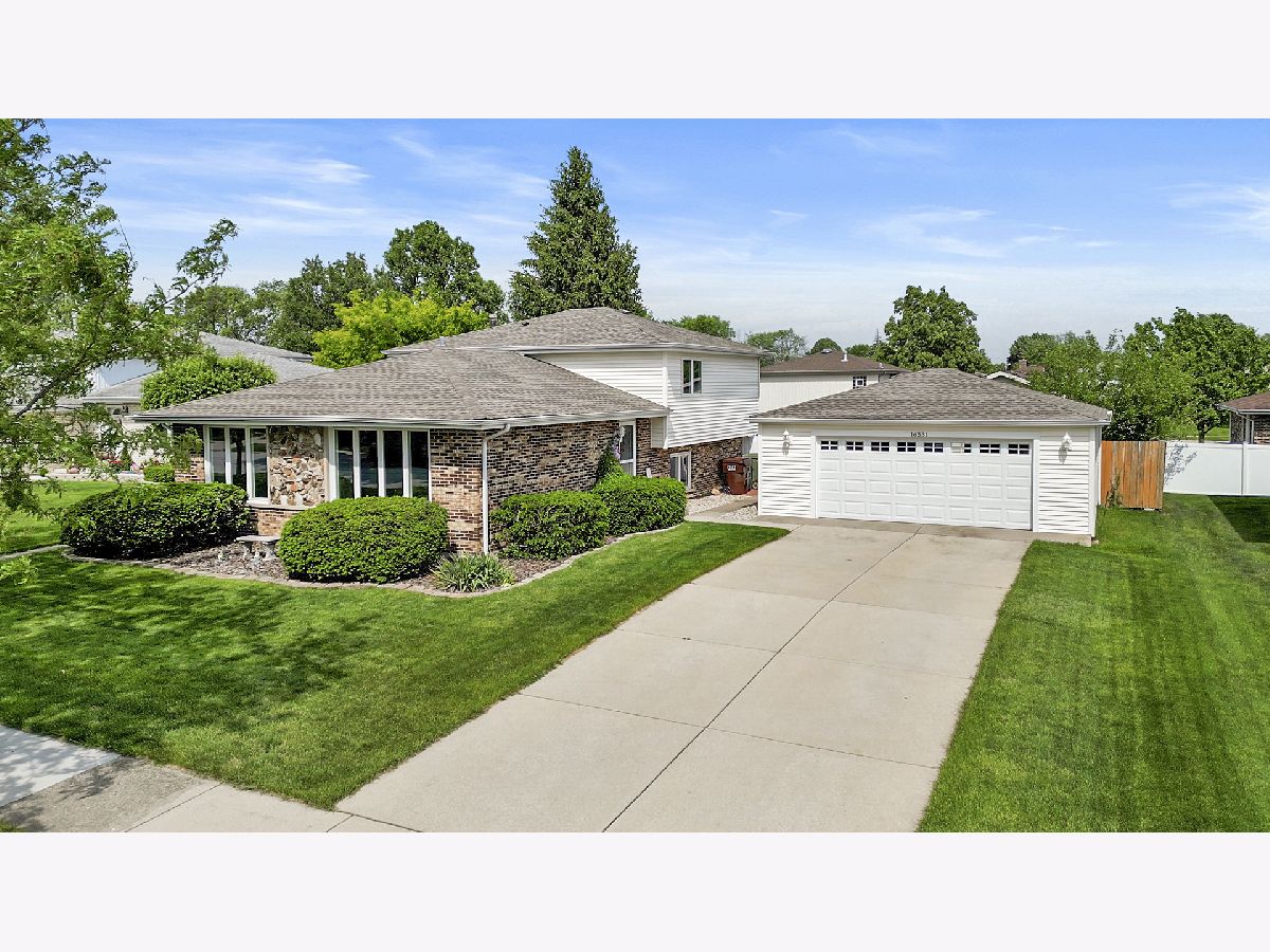 Homes & Townhomes & Condos Sold Cherry Hill Farms Tinley Park Illinois, 16531 Cranberry