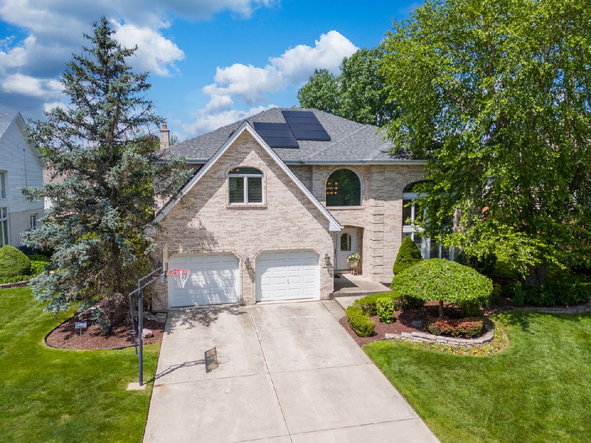 Homes Sold Tara Hill Darien Illinois, 8928 Kilkenny
